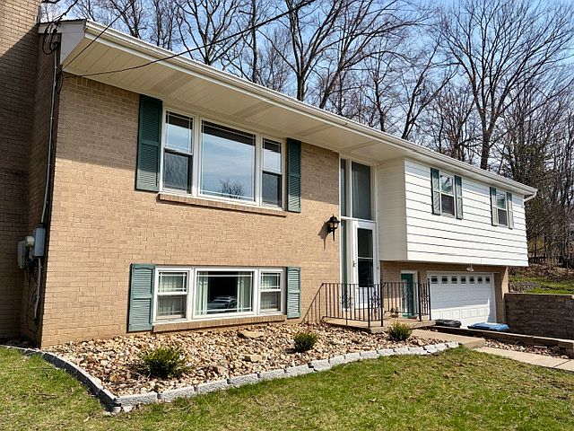 1st image of 629 Berwick Ct