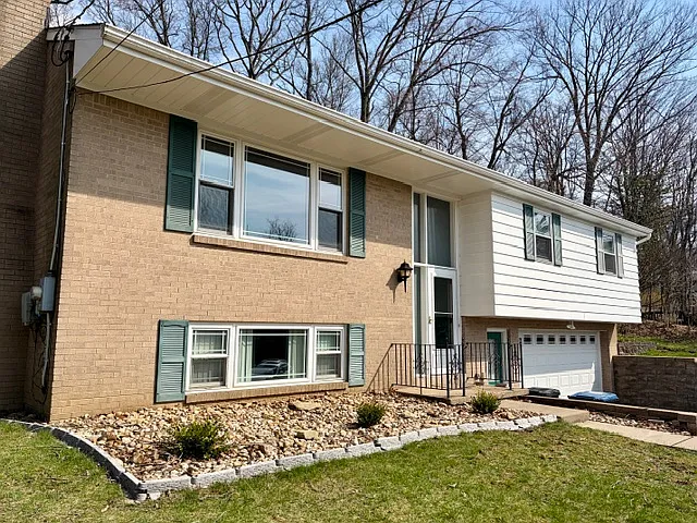 629 Berwick Ct
