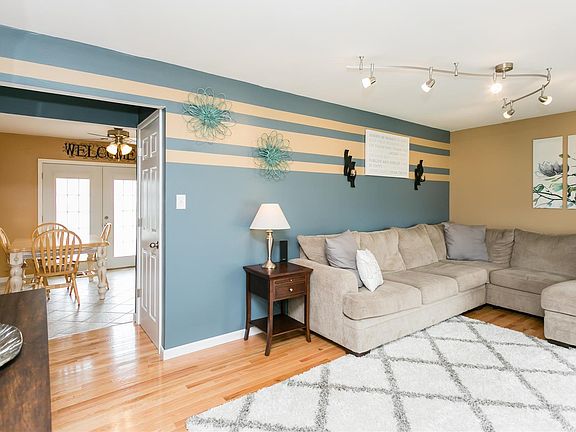 2nd image of 705 Peal Dr