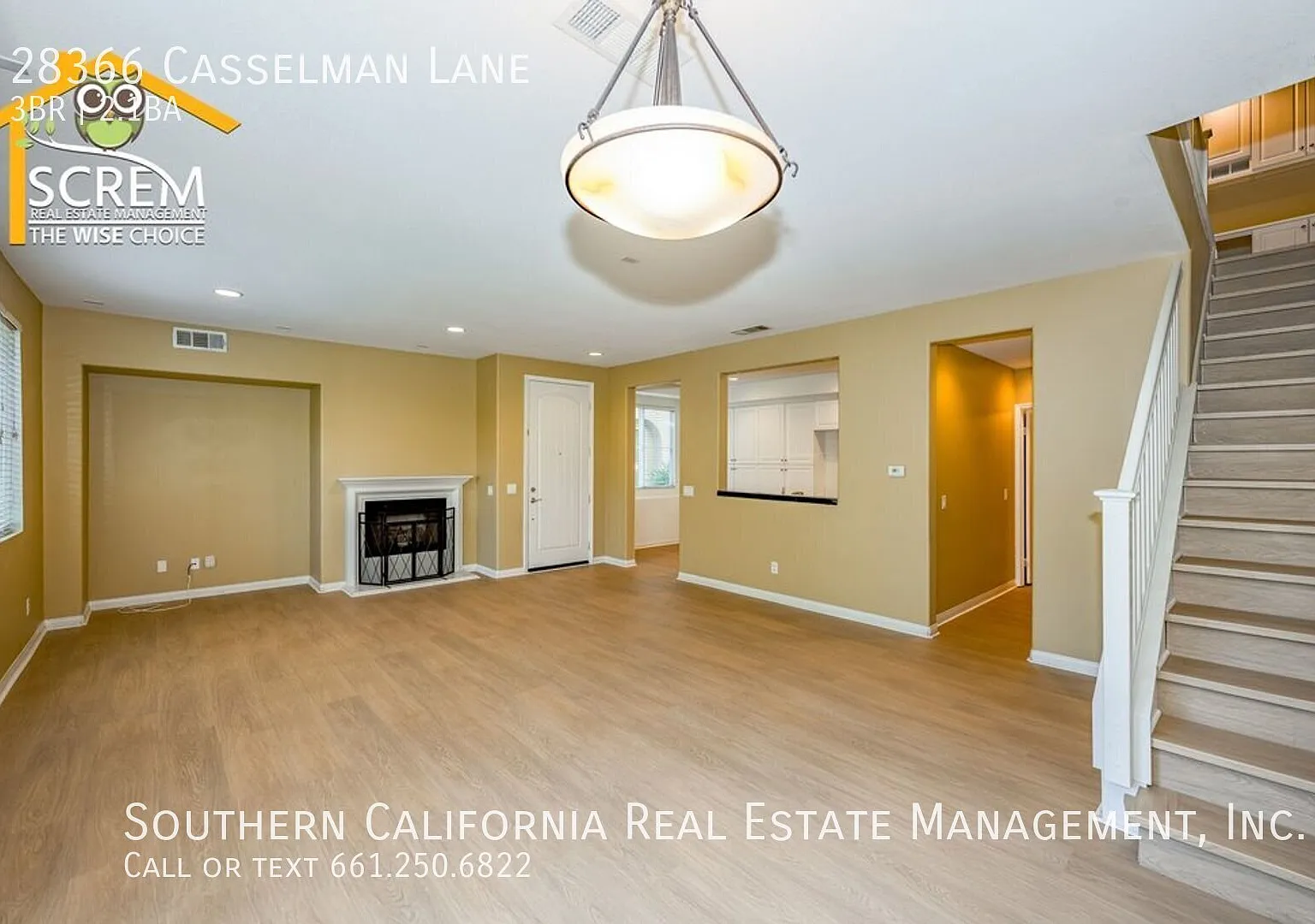 Three Bedroom Townhouse with Entertainer's Patio — Photo 4