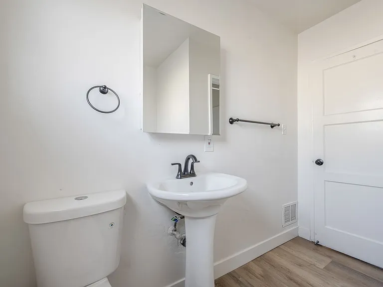 4320 Santa Rosalia Dr — Photo 41