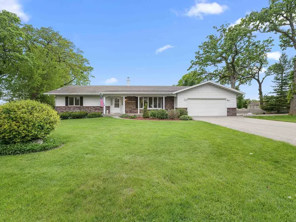 N8005 Elser Dr, Beaver Dam, WI 53916