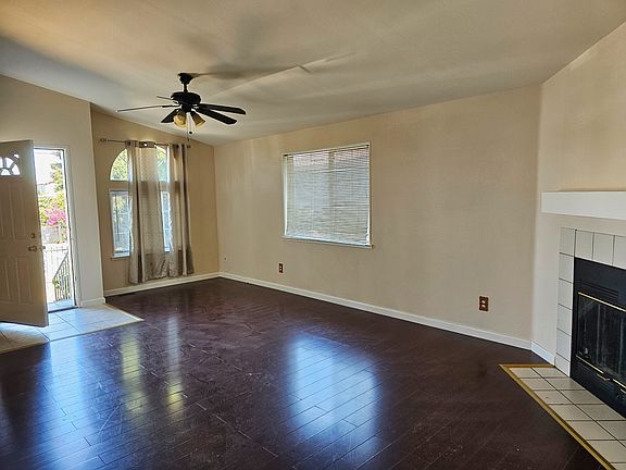 2nd image of 2448 21st St