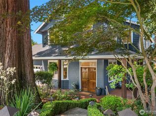 7032 SE 20th St, Mercer Island, WA 98040