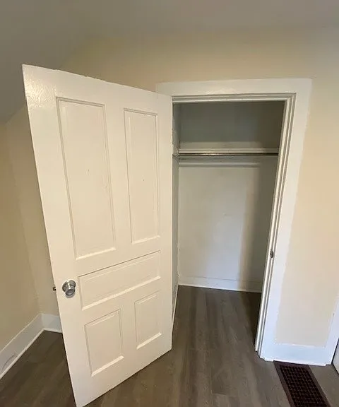 740 Oakland Ave SW — Photo 10