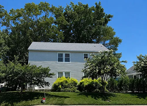 2703 Arctic Ave #B Photo 1