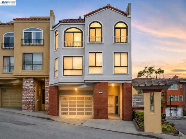 20 Dorado Ter #Penthouse, San Francisco, CA 94112