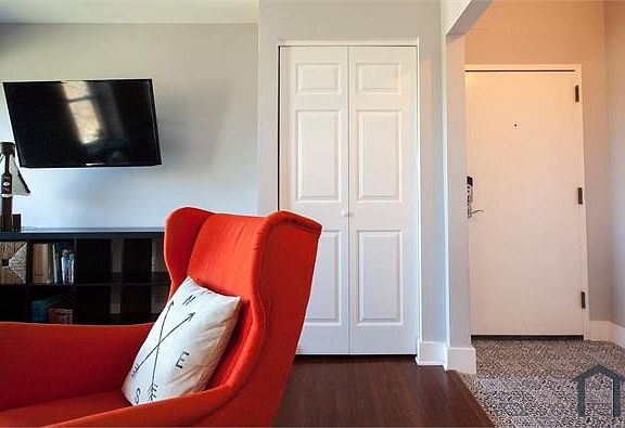3rd image of 76 New York Ave NW APT 401
