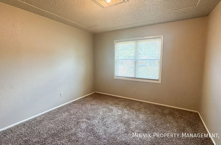 7820 Vernon Ave — Photo 18