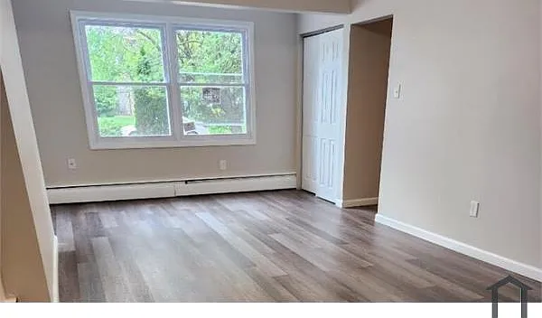 229 Maple Ave #A — Photo 6