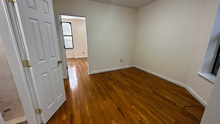 Rented by HOLTON REAL ESTATE INC. | media 7