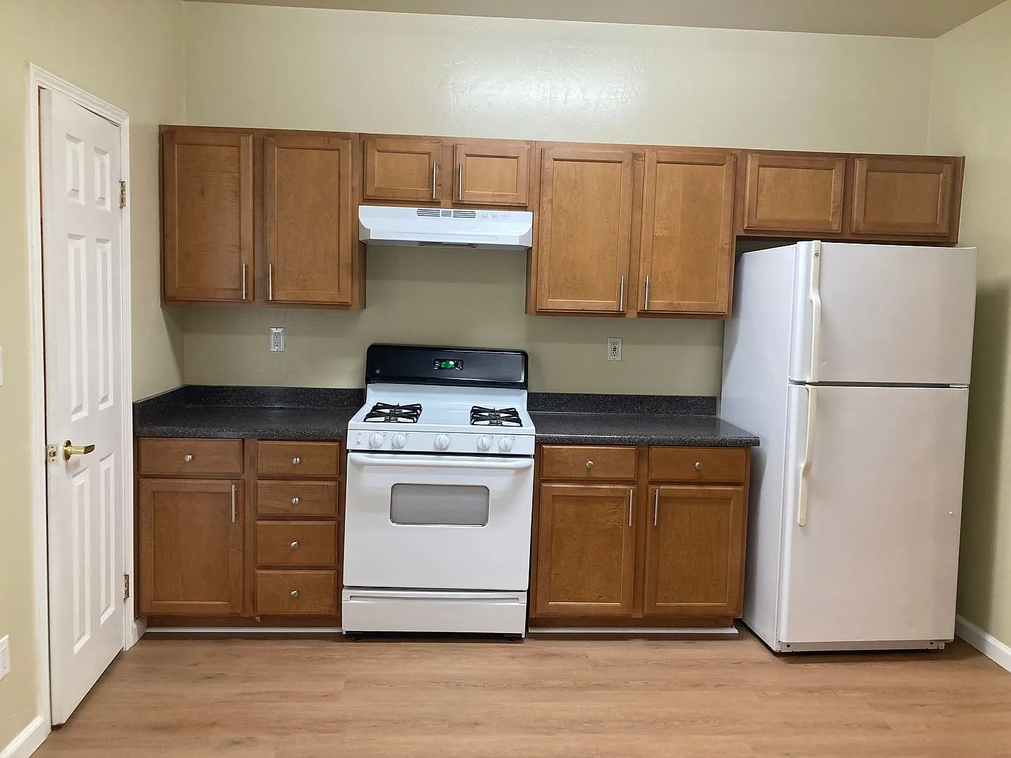 157.241 - Golden Banyan Estates Trust — Photo 4
