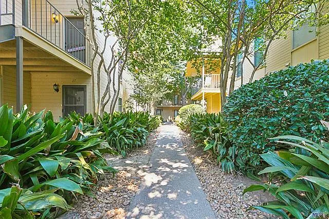 11011 Cal Rd #57 — Photo 12