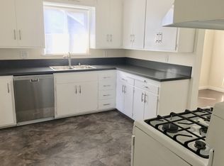 10236 Walnut St, Bellflower, CA 90706