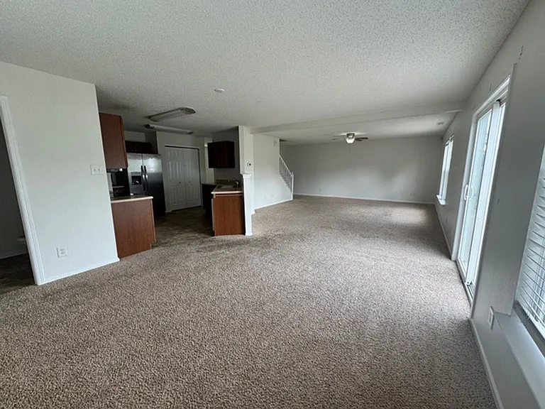 1723 Elijah Blue Dr — Photo 3