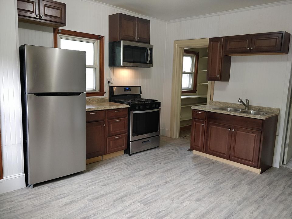 1st image of 822 Juno Ave