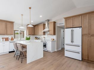 417 E MARCONI Avenue, Phoenix, AZ 85022