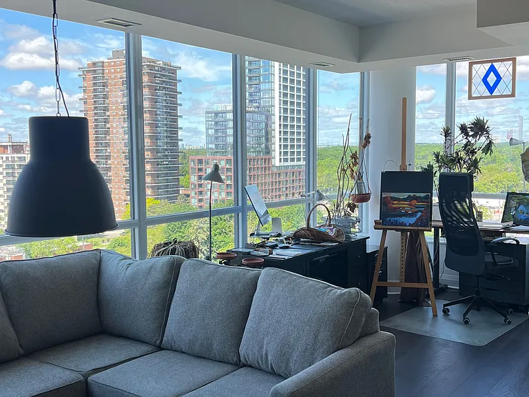 1 Hurontario St #1108 — Photo 24