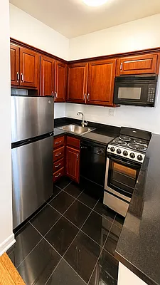 Kitchen, photo 2