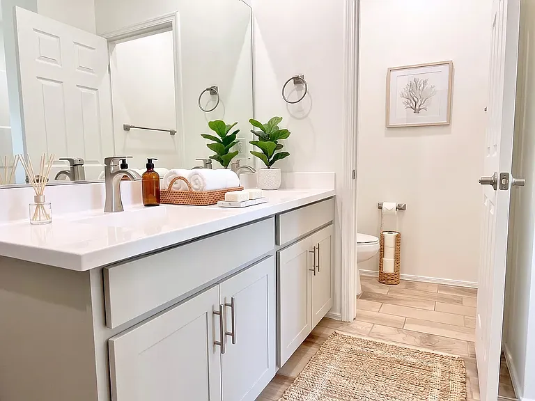3434 N Longview Ave #11 — Photo 17