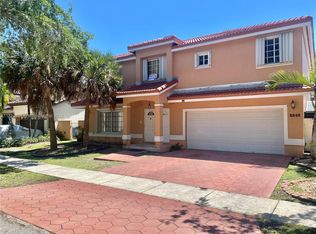 8848 NW 187th St, Hialeah, FL 33018