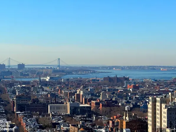 75 Henry Street image 20 of 25