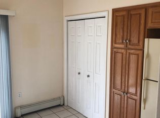 170 Knickerbocker Ave #2, Stamford, CT 06907