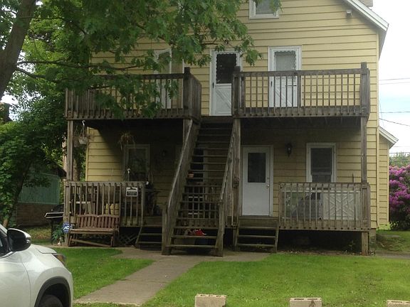 Rear entry with 1 off street space 