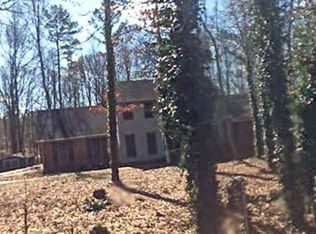 1744 Bell Cir, Stone Mountain, GA 30088