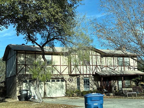 3rd image of 4519 Buckmoor St