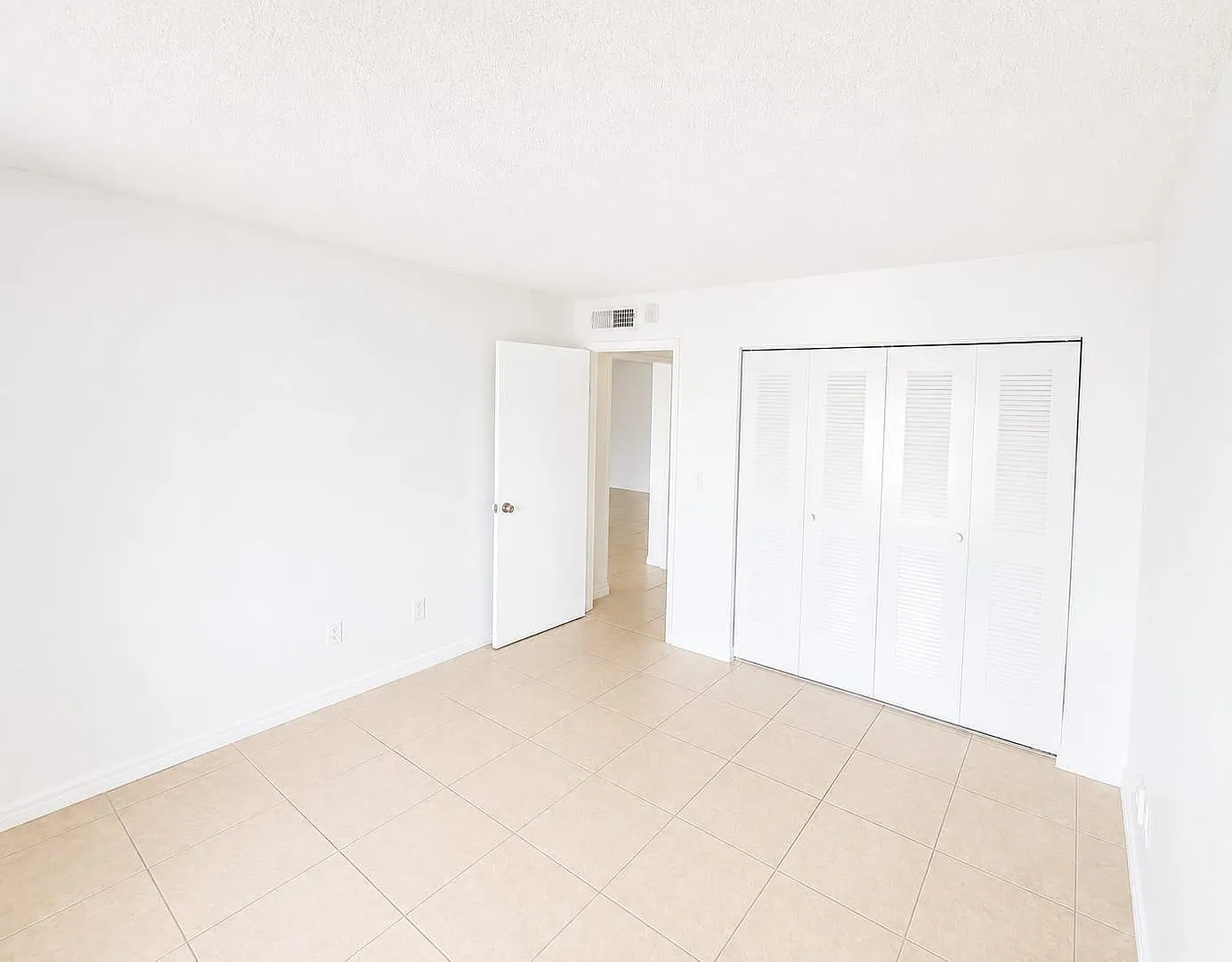 1 bed, 760 sqft, $1,800 — Photo 1