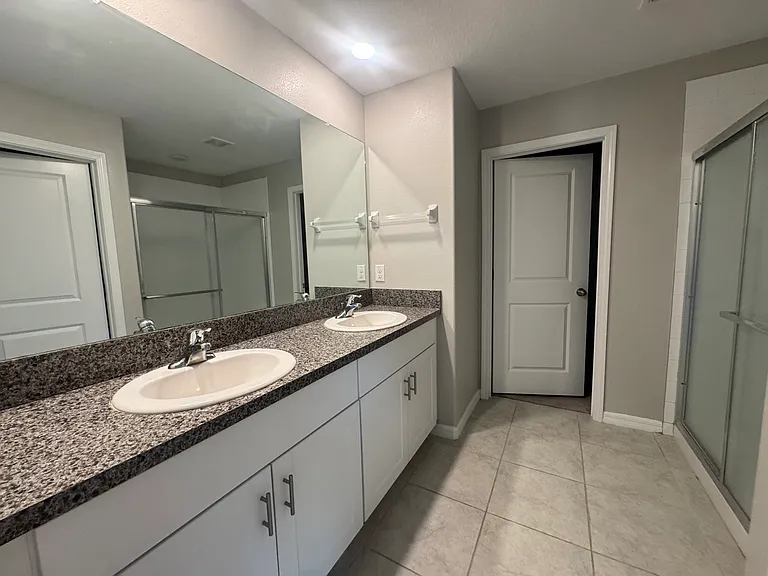 5415 Amaryllis Garden St — Photo 16