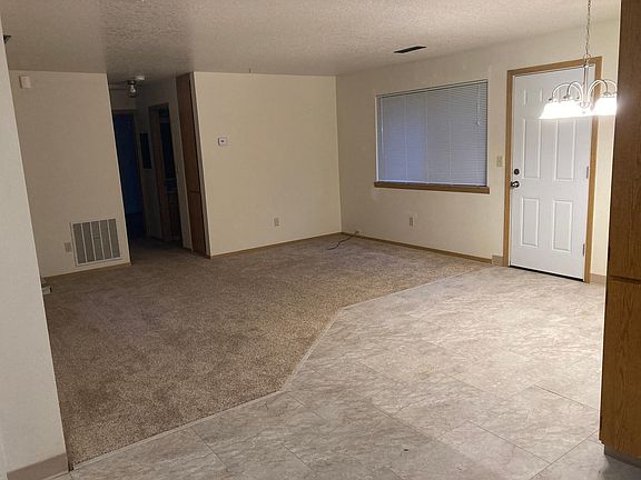 Dining Room/Living Room