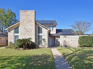 2730 Colony Dr, Sugar Land, TX 77479