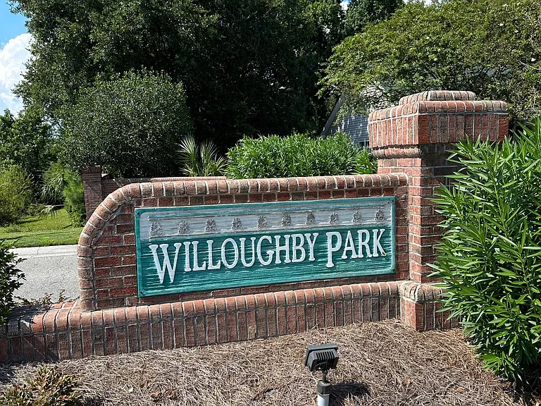 1414 Willoughby Park Ct #4 — Photo 3