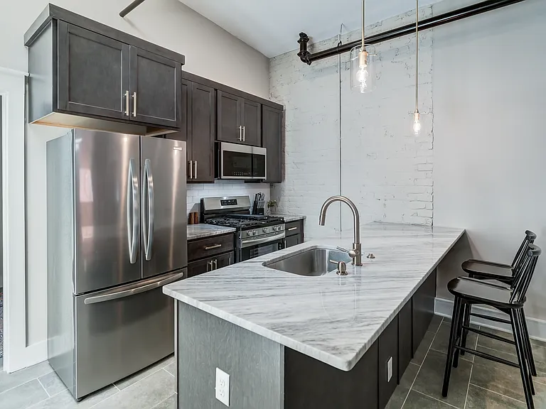 1523 W Cary St #1 — Photo 3