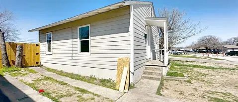 2nd image of 2125 Grayson Ave
