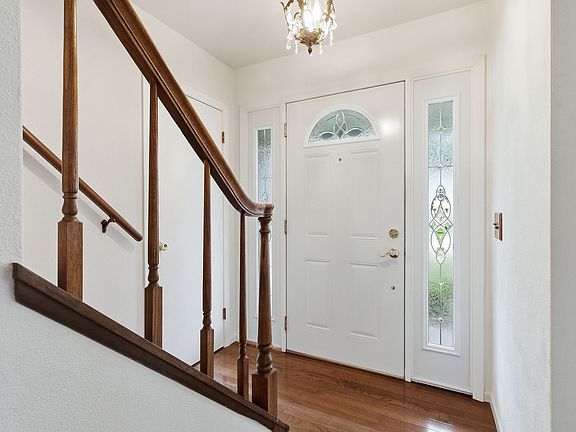 5th image of 3715 Fairhaven Rd