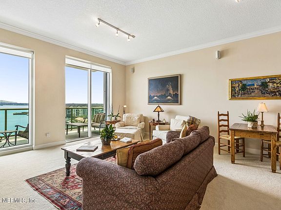 4th image of 1431 RIVERPLACE Boulevard #1008