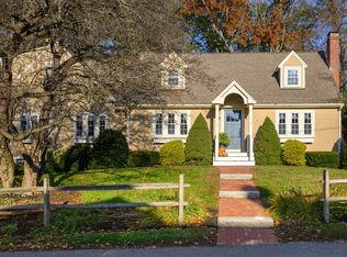 29 Arrowwood St, Cohasset, MA 02025