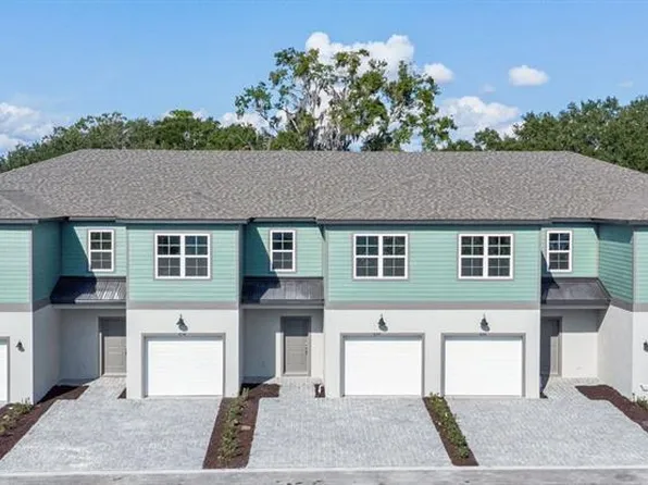 2295 Red Pine Ct, Eustis, FL 32726