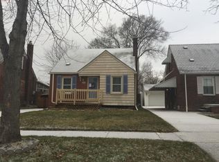 1130 17th St, Wyandotte, MI 48192