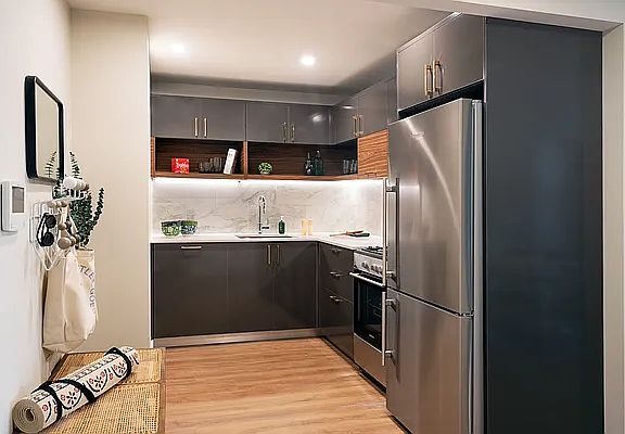2nd image of 222 Johnson Ave #4J