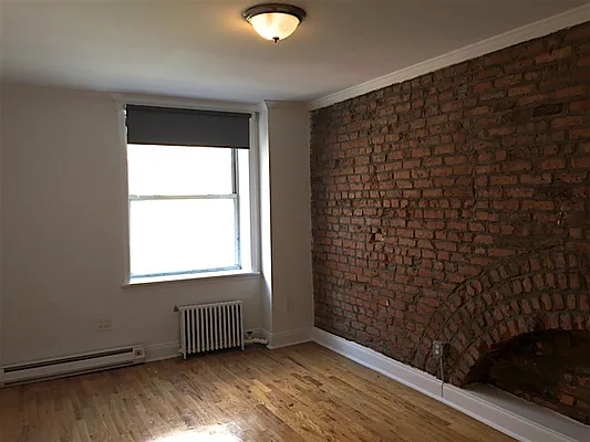 Rented by Meraki Realty LLC | media 8