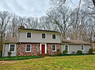 7 Laurel Way, Old Saybrook, CT 06475