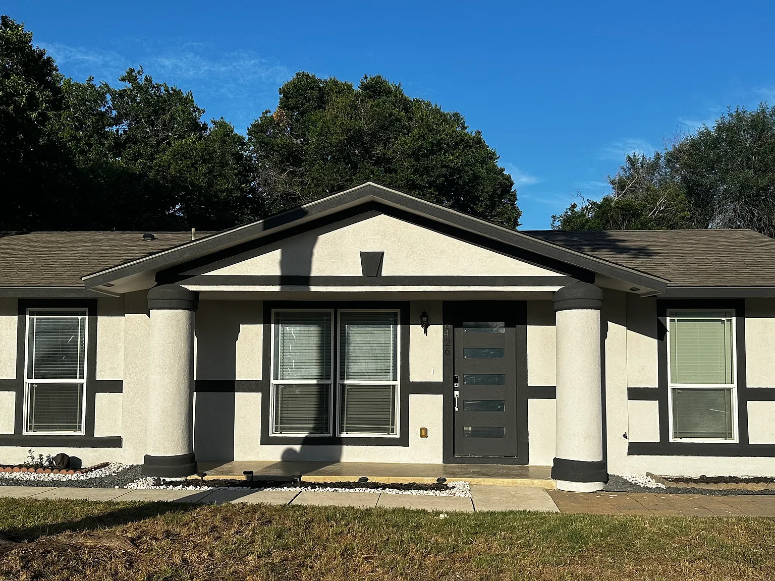 8426 Glen Ct — Photo 1