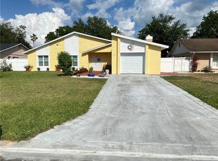 11 Chip Ct, Kissimmee, FL 34759