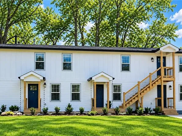 538 Garner St APT 6, Buford, GA 30518