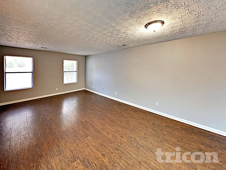 3341 Goldenchain Dr — Photo 20
