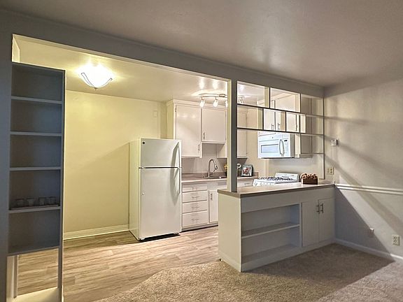 2nd image of 1808 N St APT 3